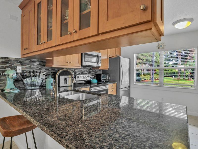 6403 Dryden Court Property Photo 7