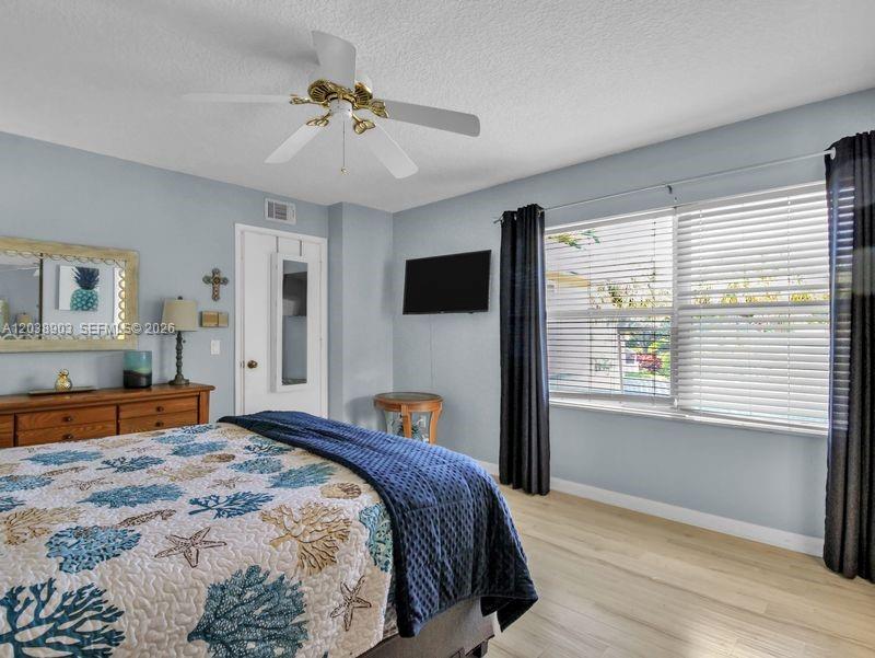 6403 Dryden Court Property Photo 21