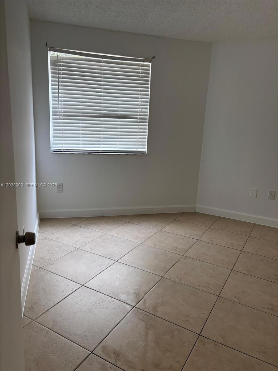 6276 Nw 186th Street 204 Property Photo 8