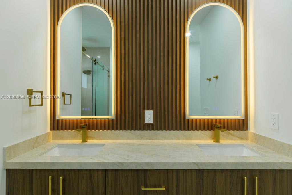 814 Calyton Avenue Property Photo 23