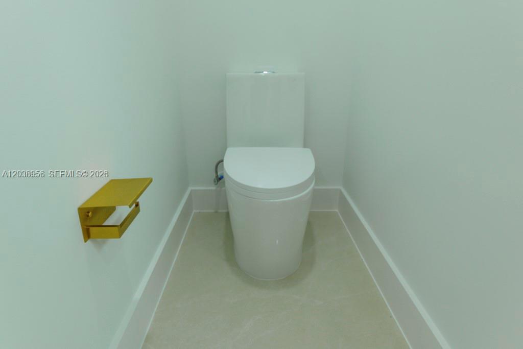 814 Calyton Avenue Property Photo 24