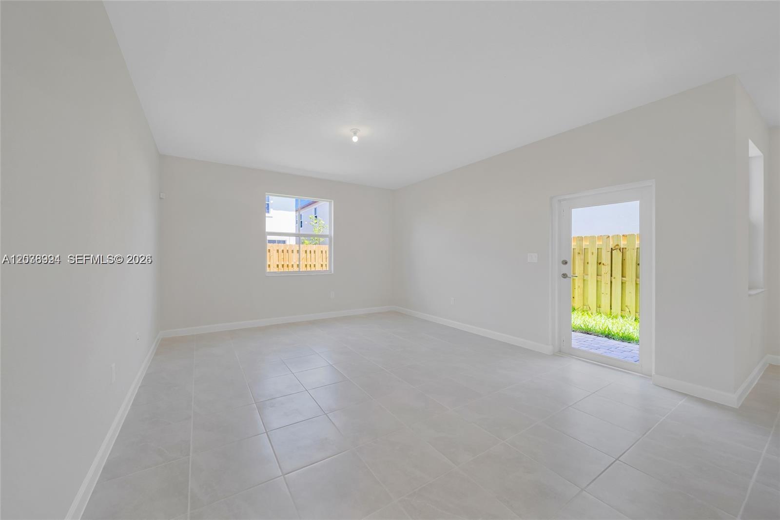 2373 Nw 130th Street Property Photo 14