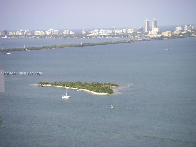 1750 N Bayshore Drive 3907 Property Photo 1