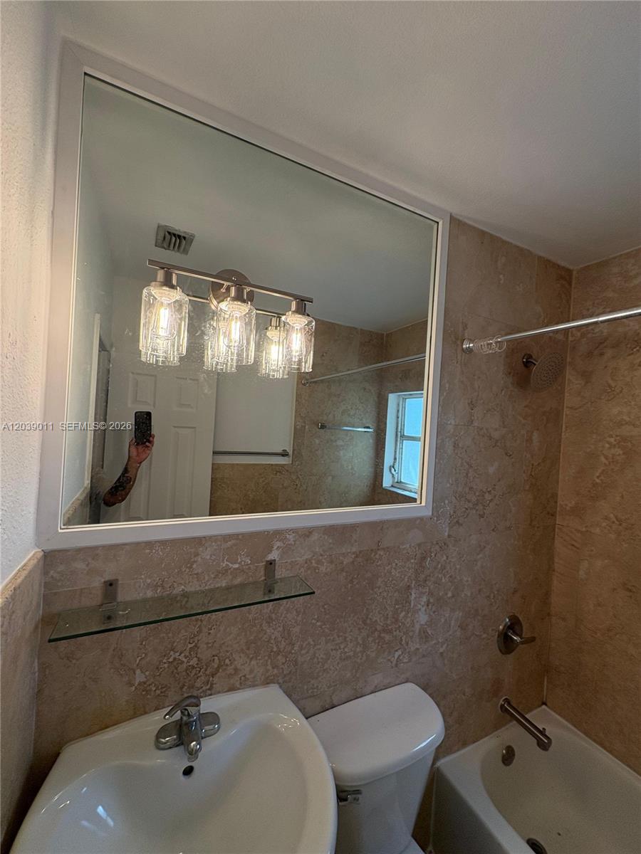 426 Ne 77th St Road 4 Property Photo 15