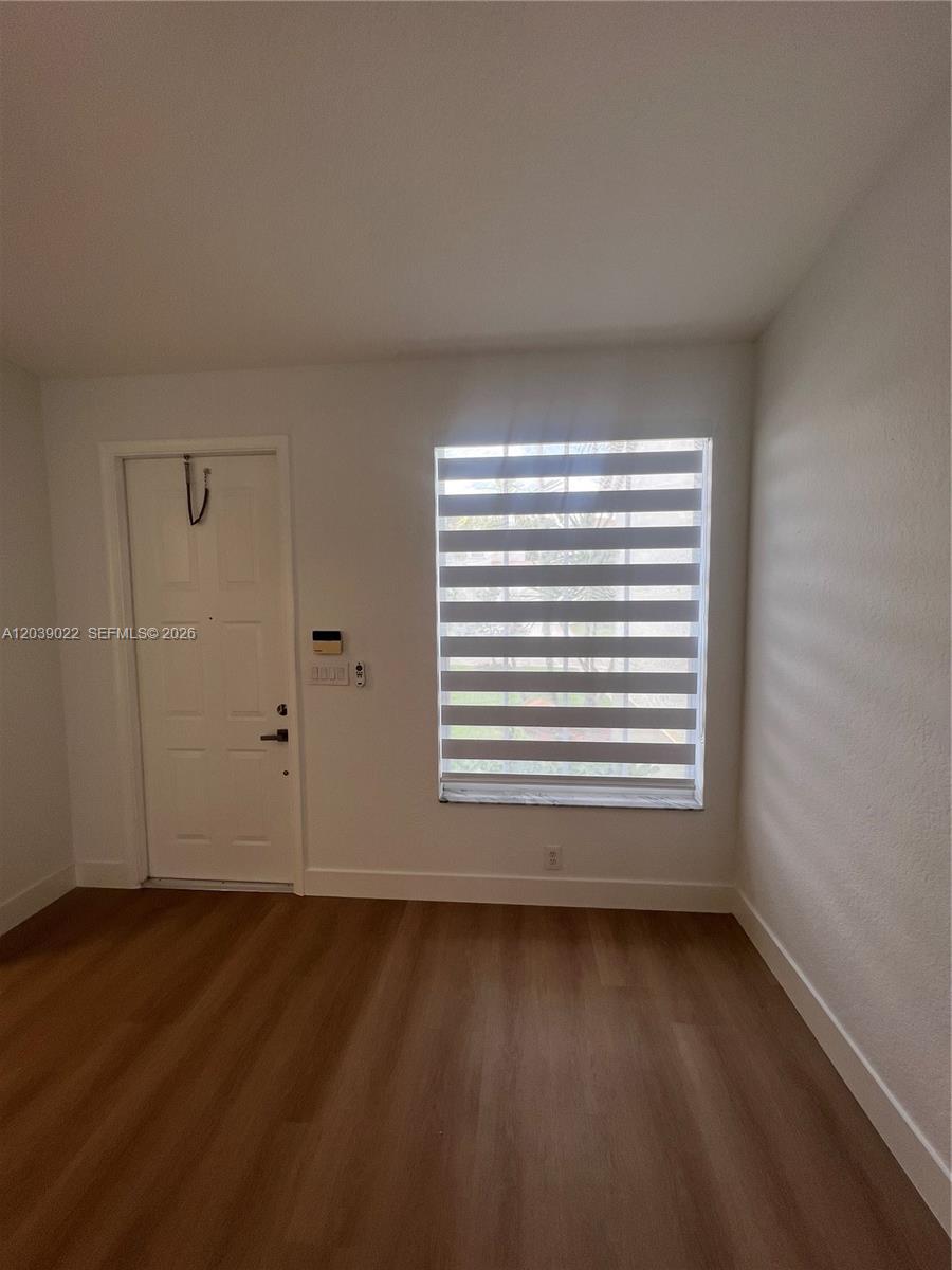 18739 Sw 28th Street Property Photo 2