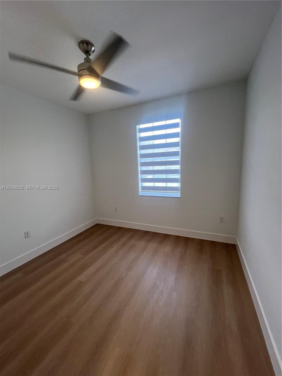 18739 Sw 28th Street Property Photo 4