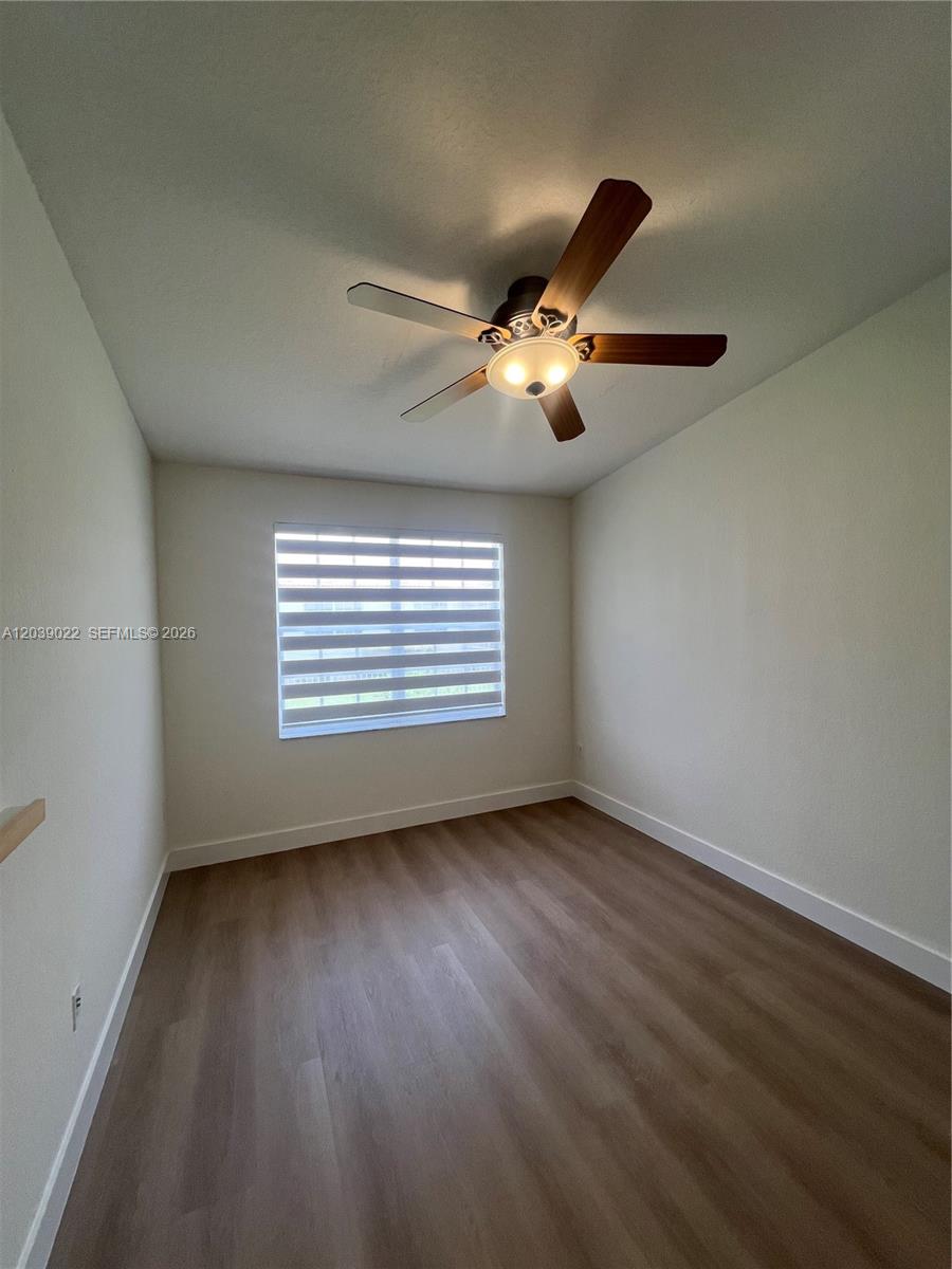 18739 Sw 28th Street Property Photo 6