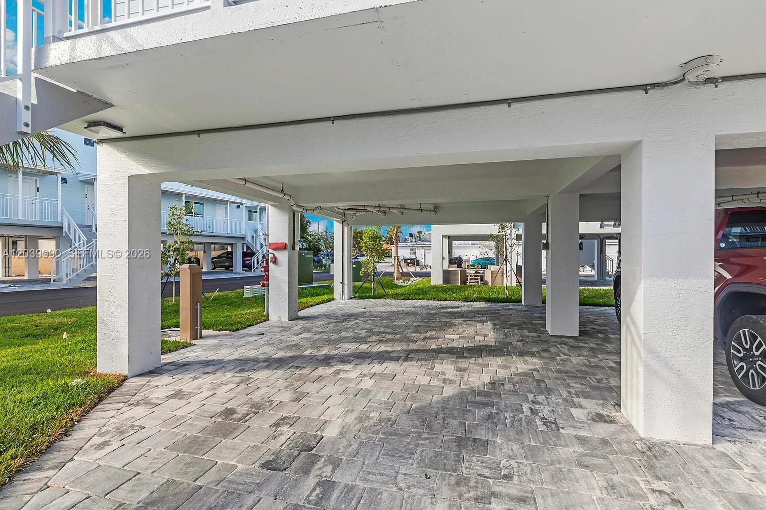 10877 Overseas Highway 37 Property Photo 2
