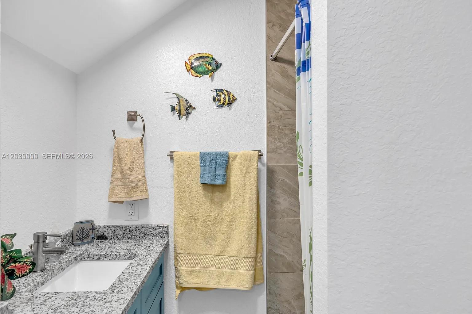 10877 Overseas Highway 37 Property Photo 8