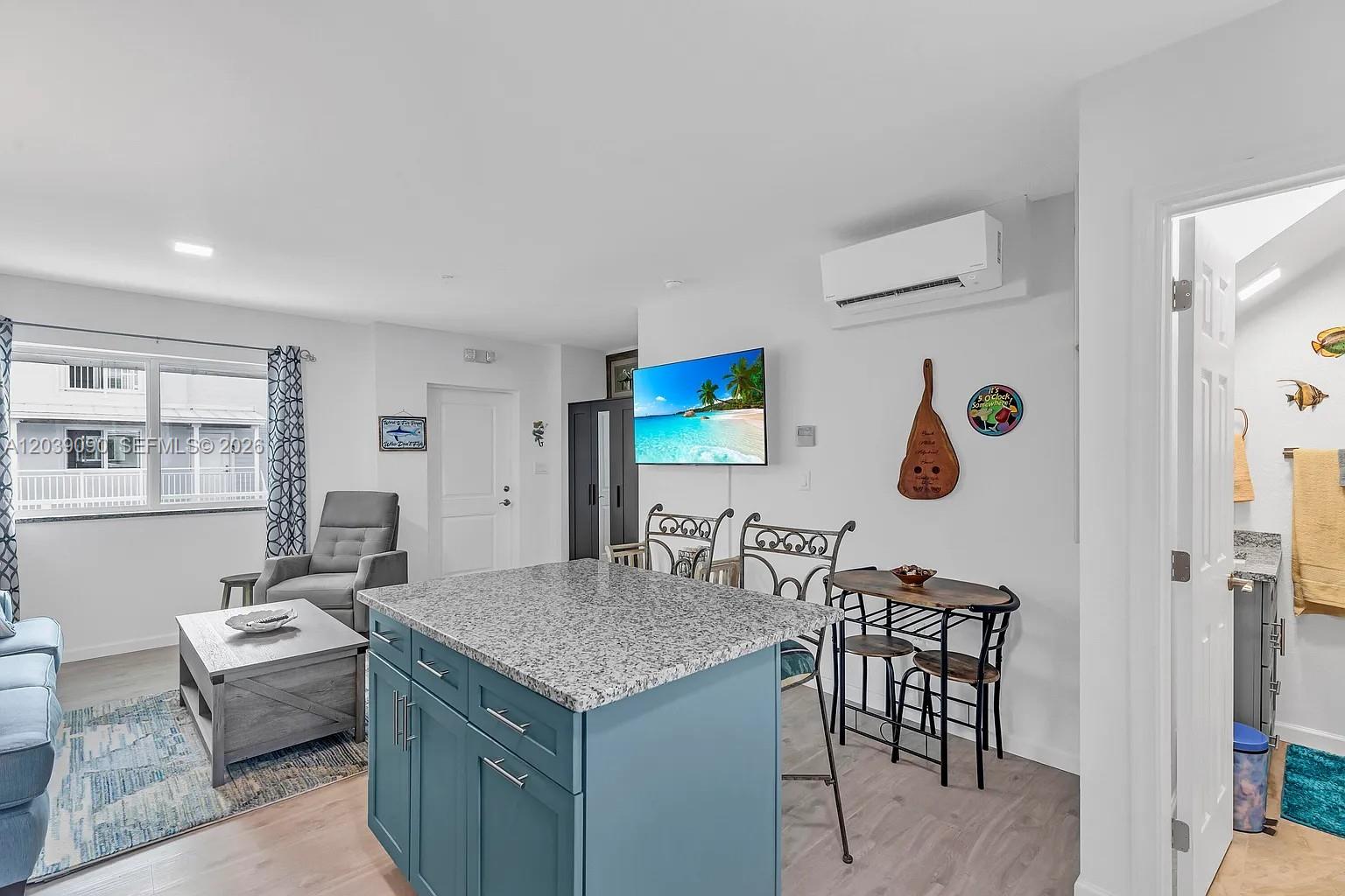 10877 Overseas Highway 37 Property Photo 10