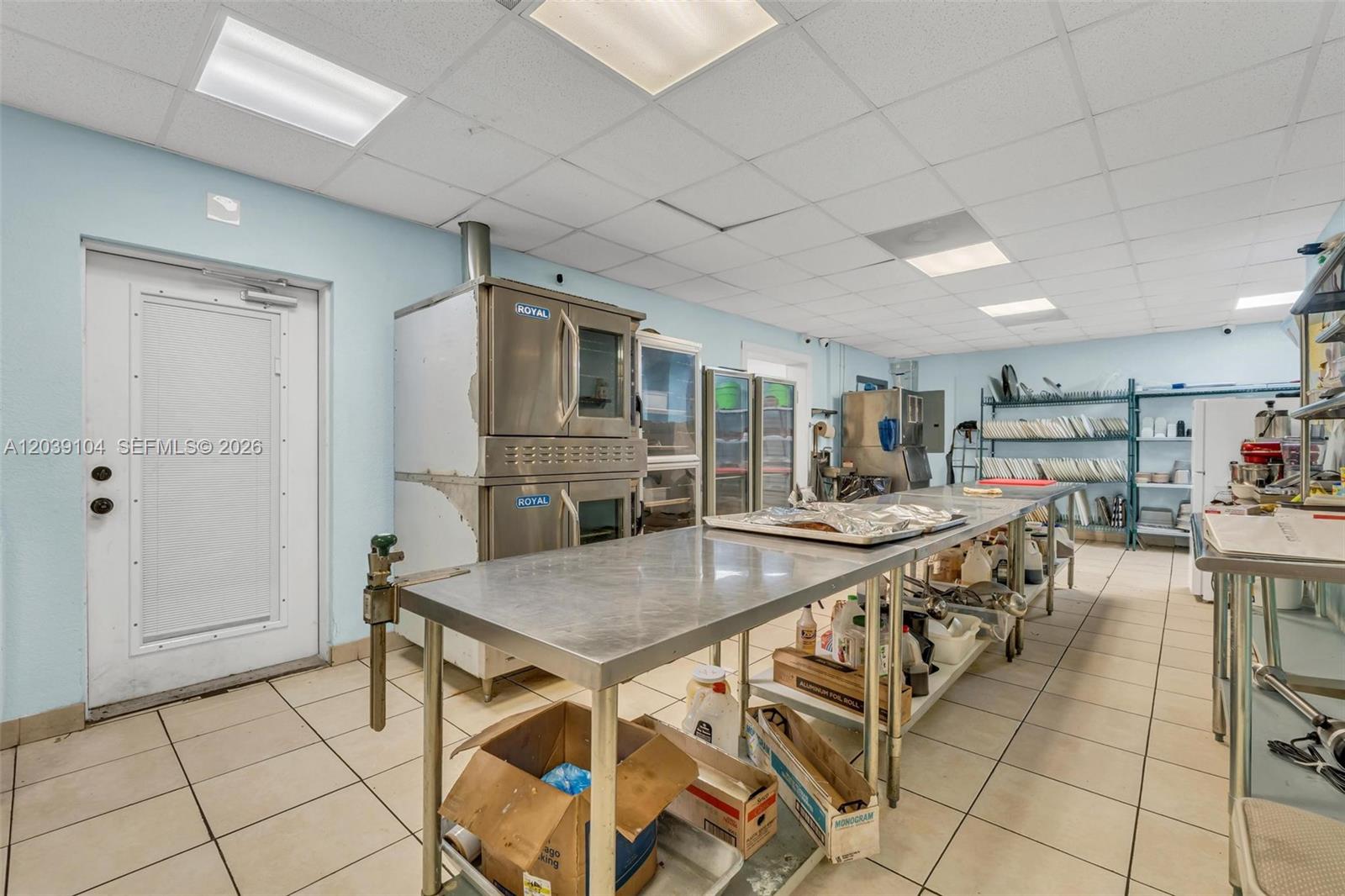 A12039104 Property Photo 29