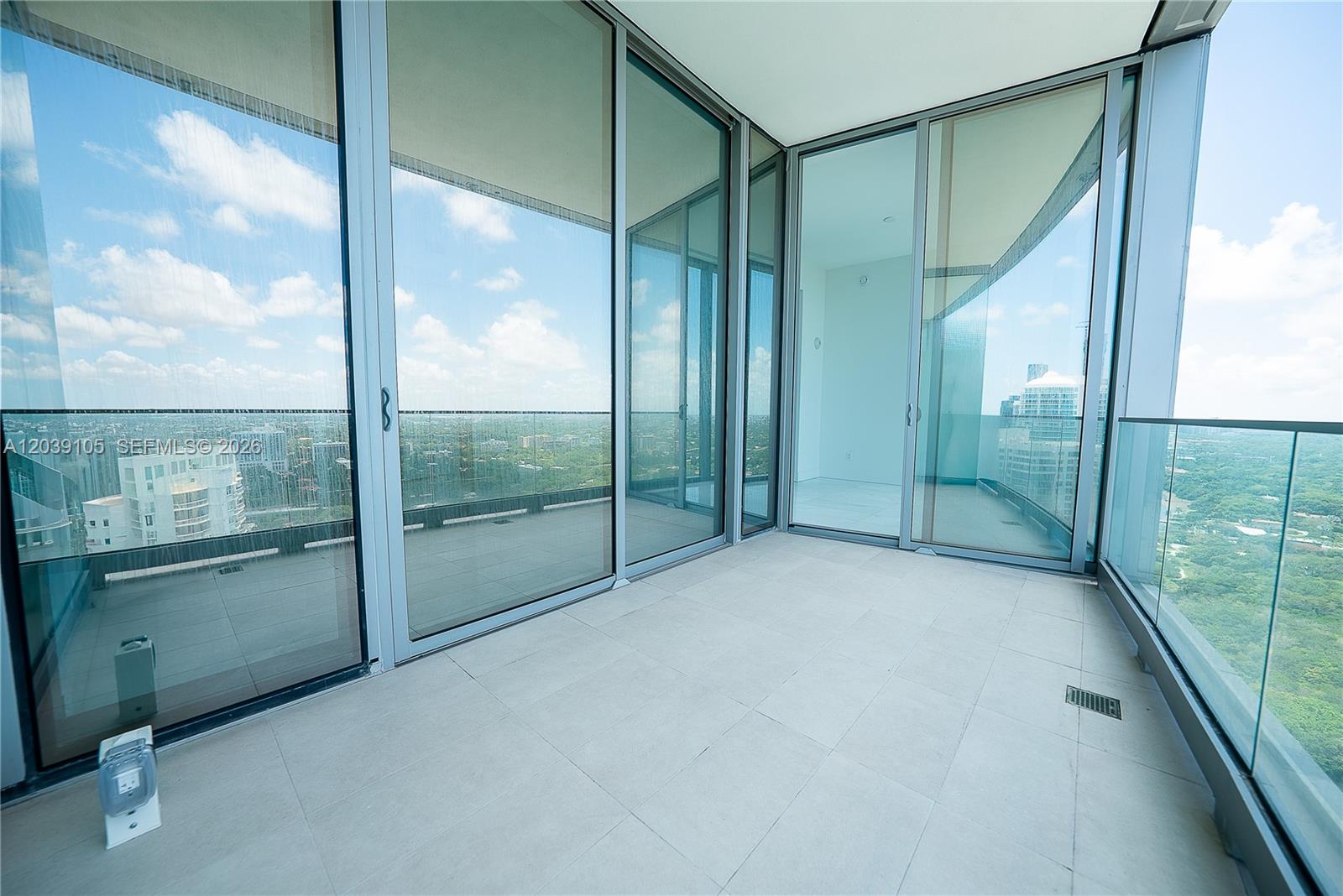A12039105 Property Photo 19