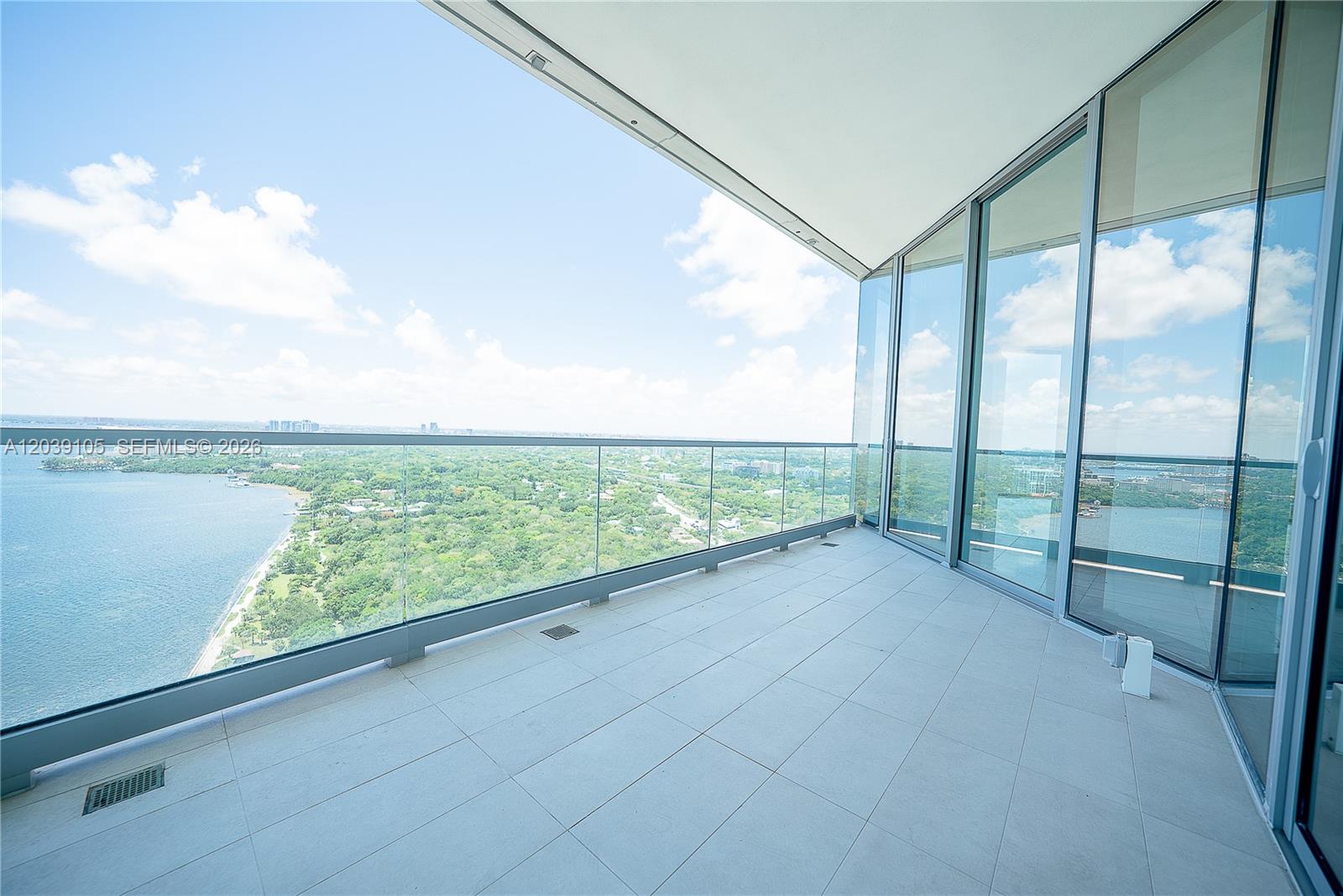 A12039105 Property Photo 23