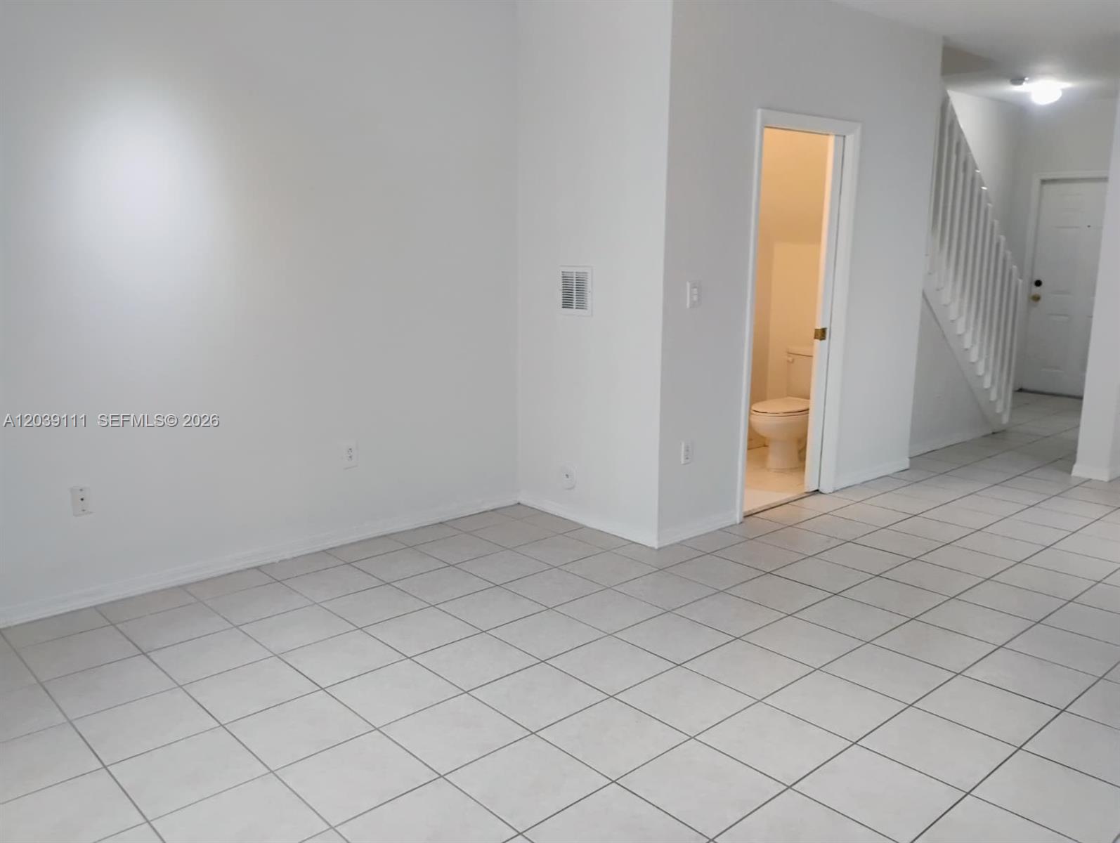 5725 Nw 114th Path 107 Property Photo 4