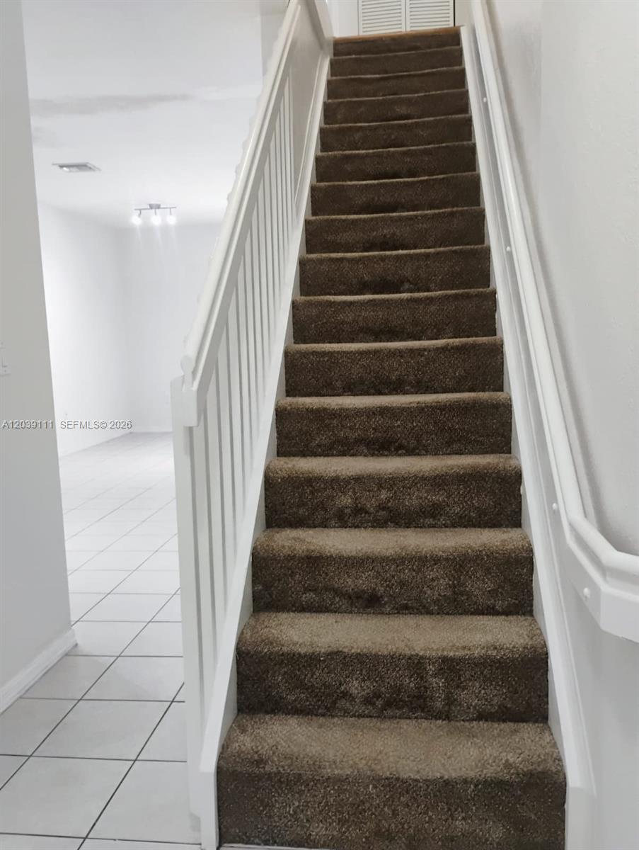 5725 Nw 114th Path 107 Property Photo 6