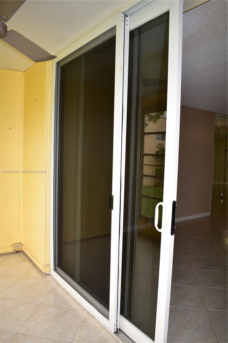 9300 Sunrise Lakes Boulevard 208 Property Photo 5