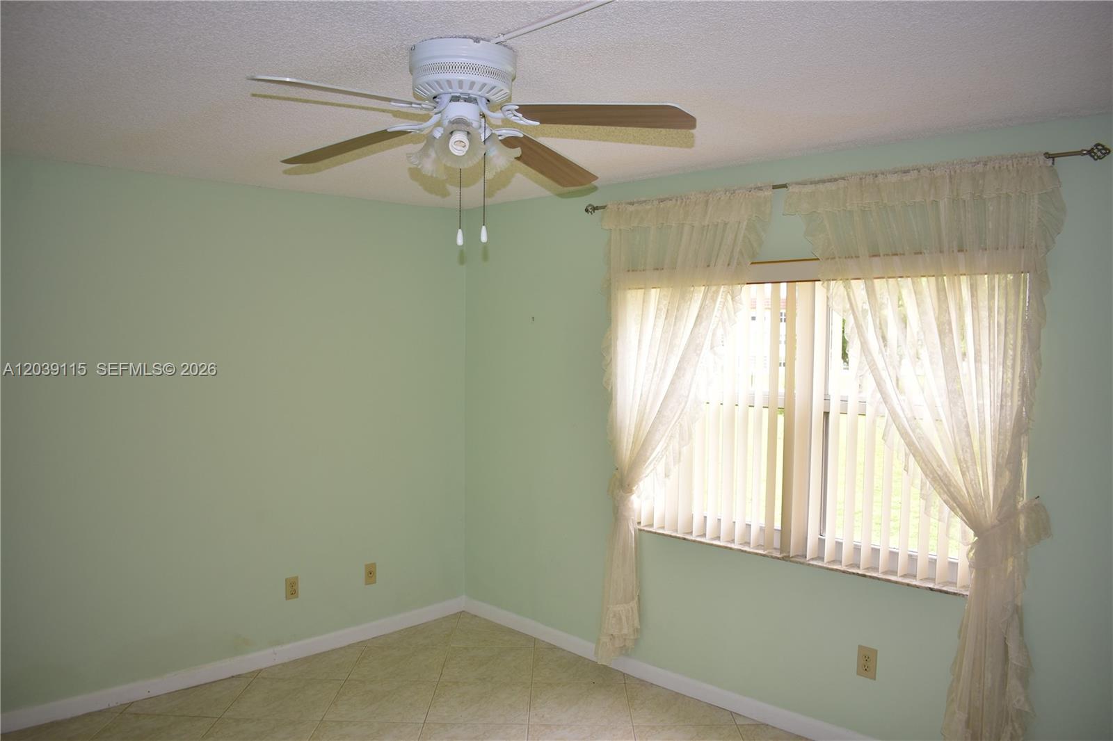9300 Sunrise Lakes Boulevard 208 Property Photo 10