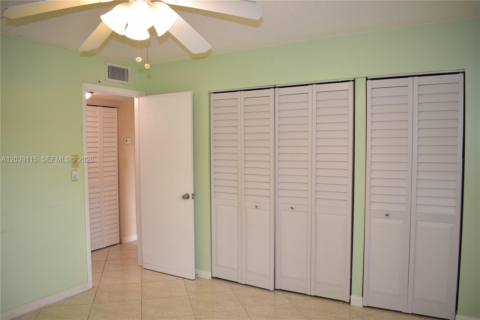 9300 Sunrise Lakes Boulevard 208 Property Photo 18
