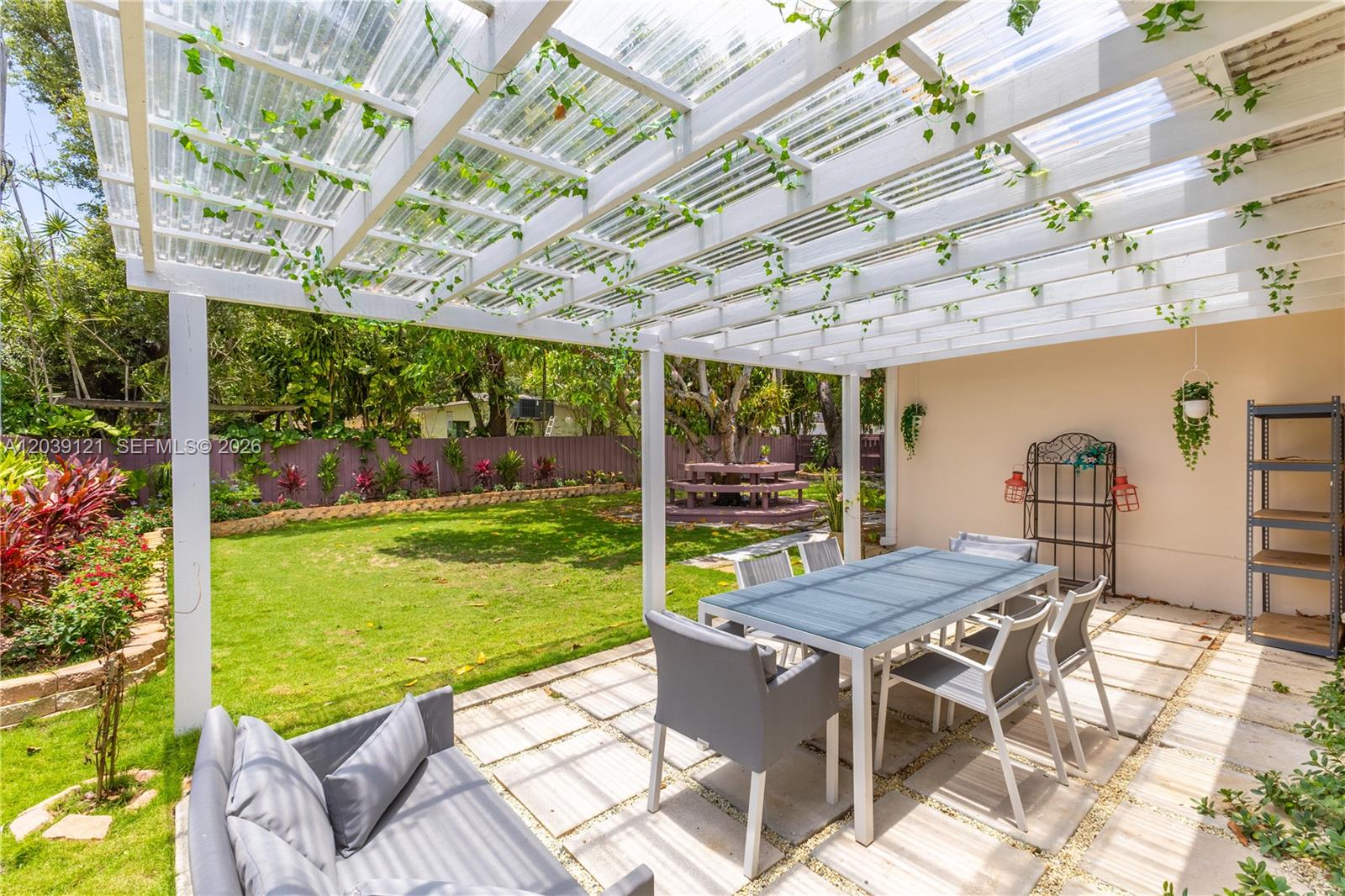 A12039121 Property Photo 12