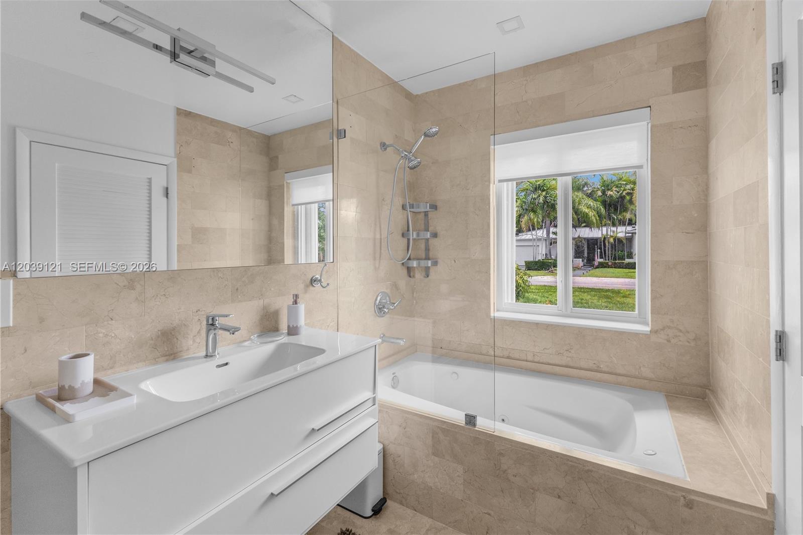 A12039121 Property Photo 17