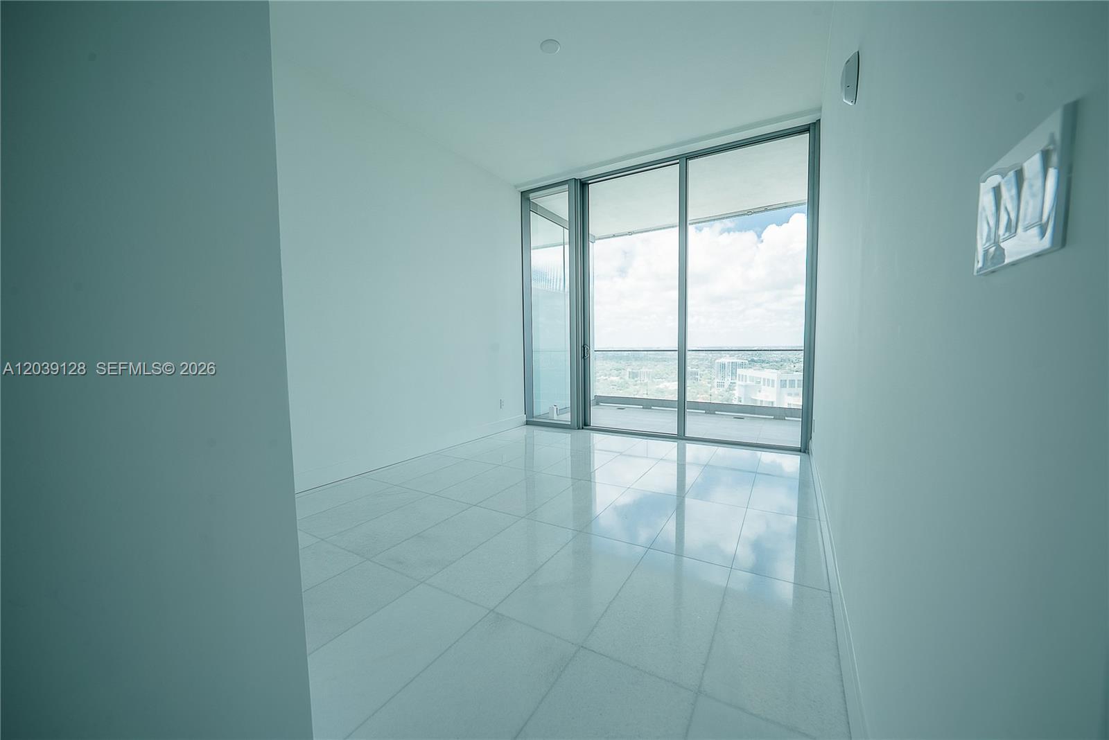 A12039128 Property Photo 22