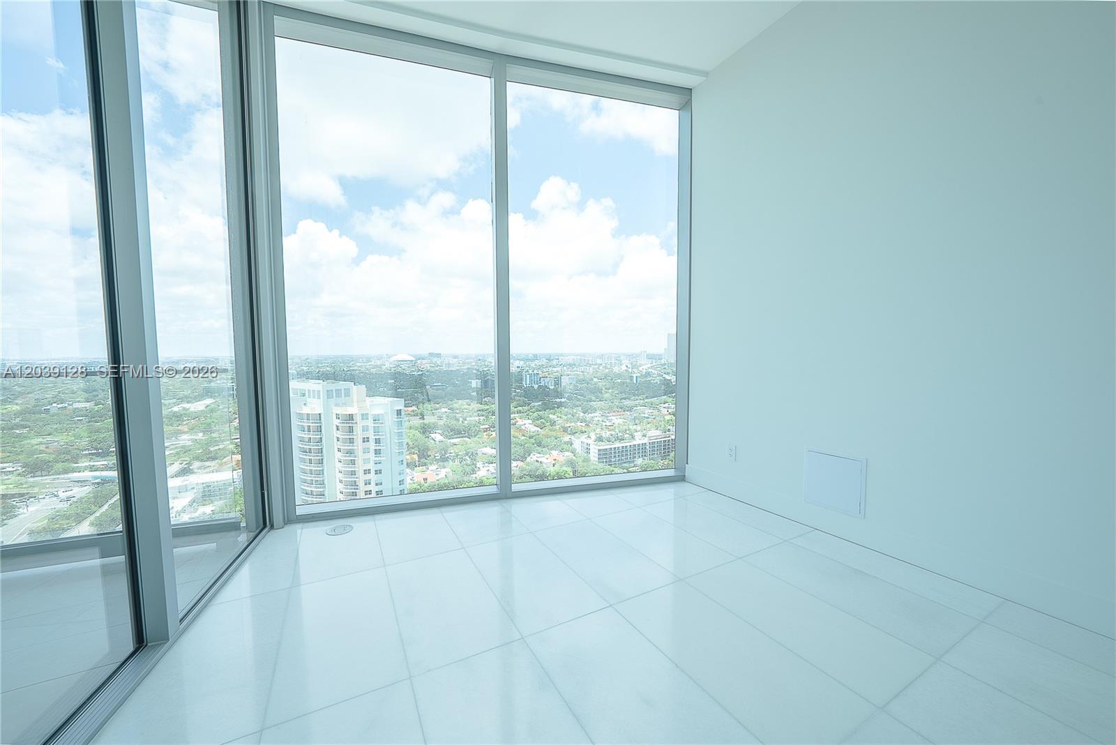 A12039128 Property Photo 26