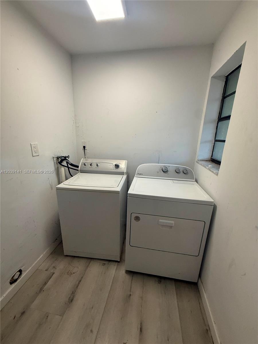 A12039141 Property Photo 8