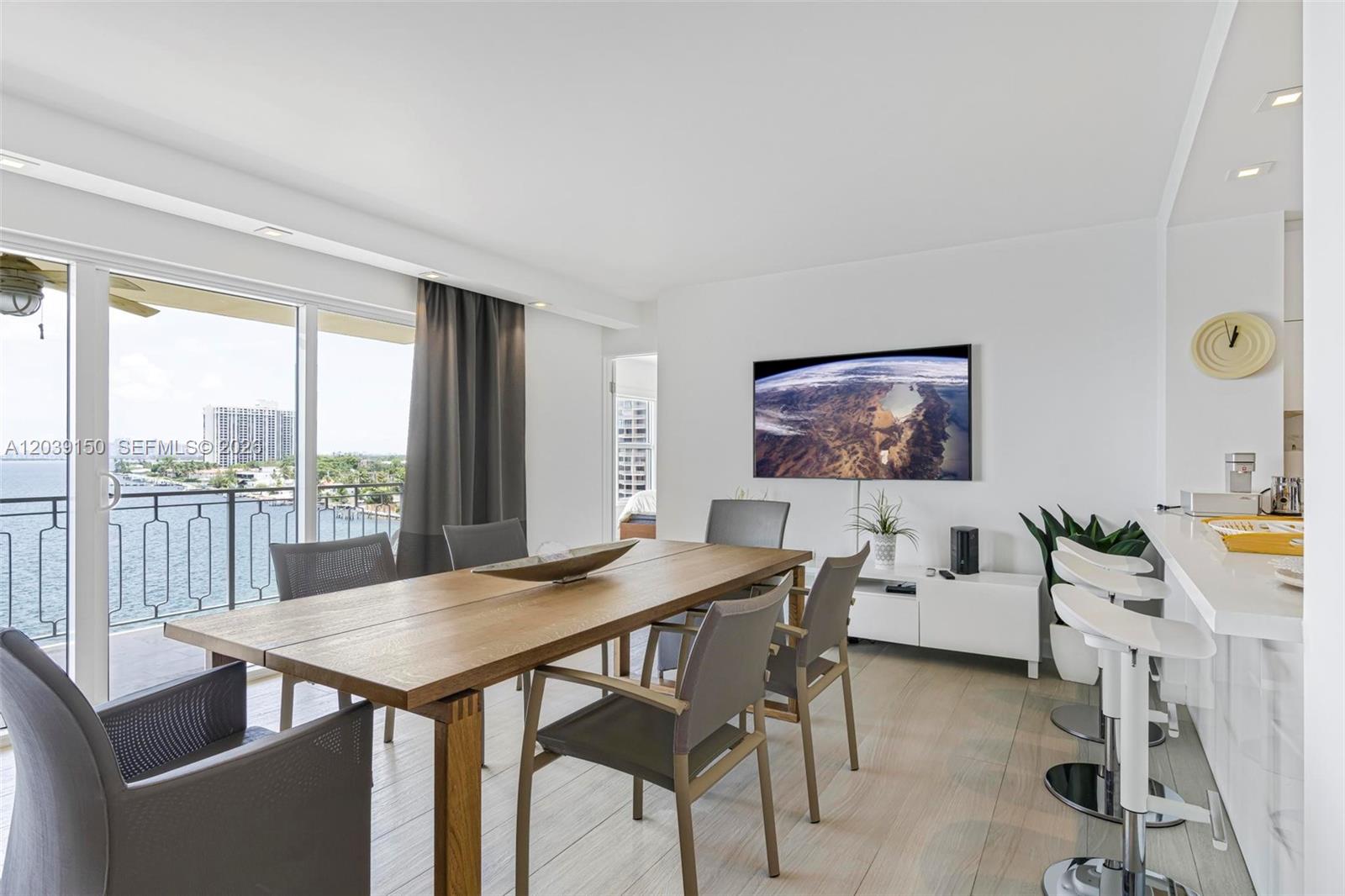11111 Biscayne Boulevard 8c Property Photo 2