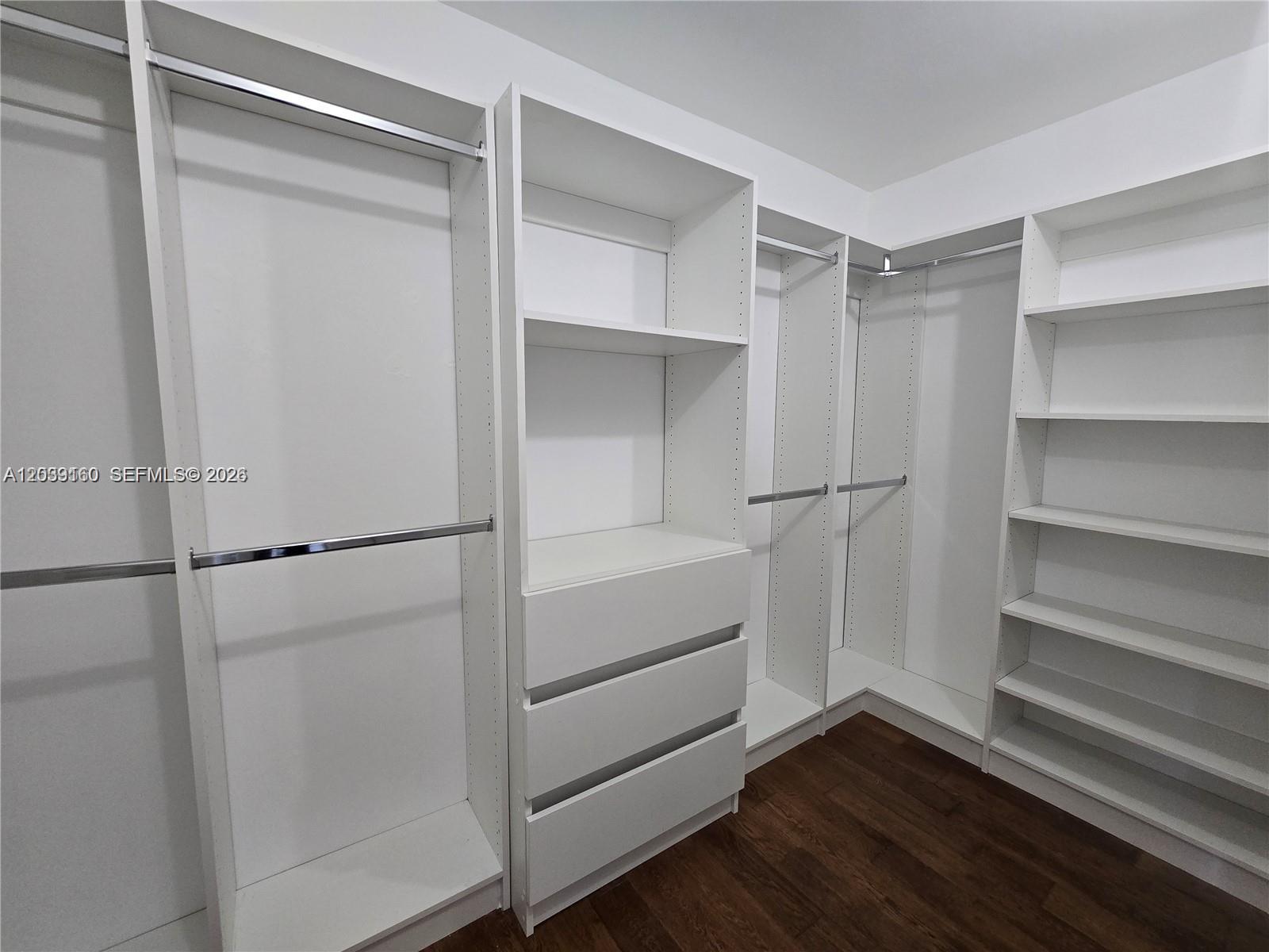 A12039160 Property Photo 6