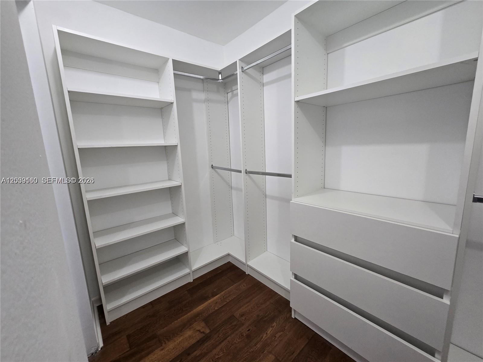 A12039160 Property Photo 7