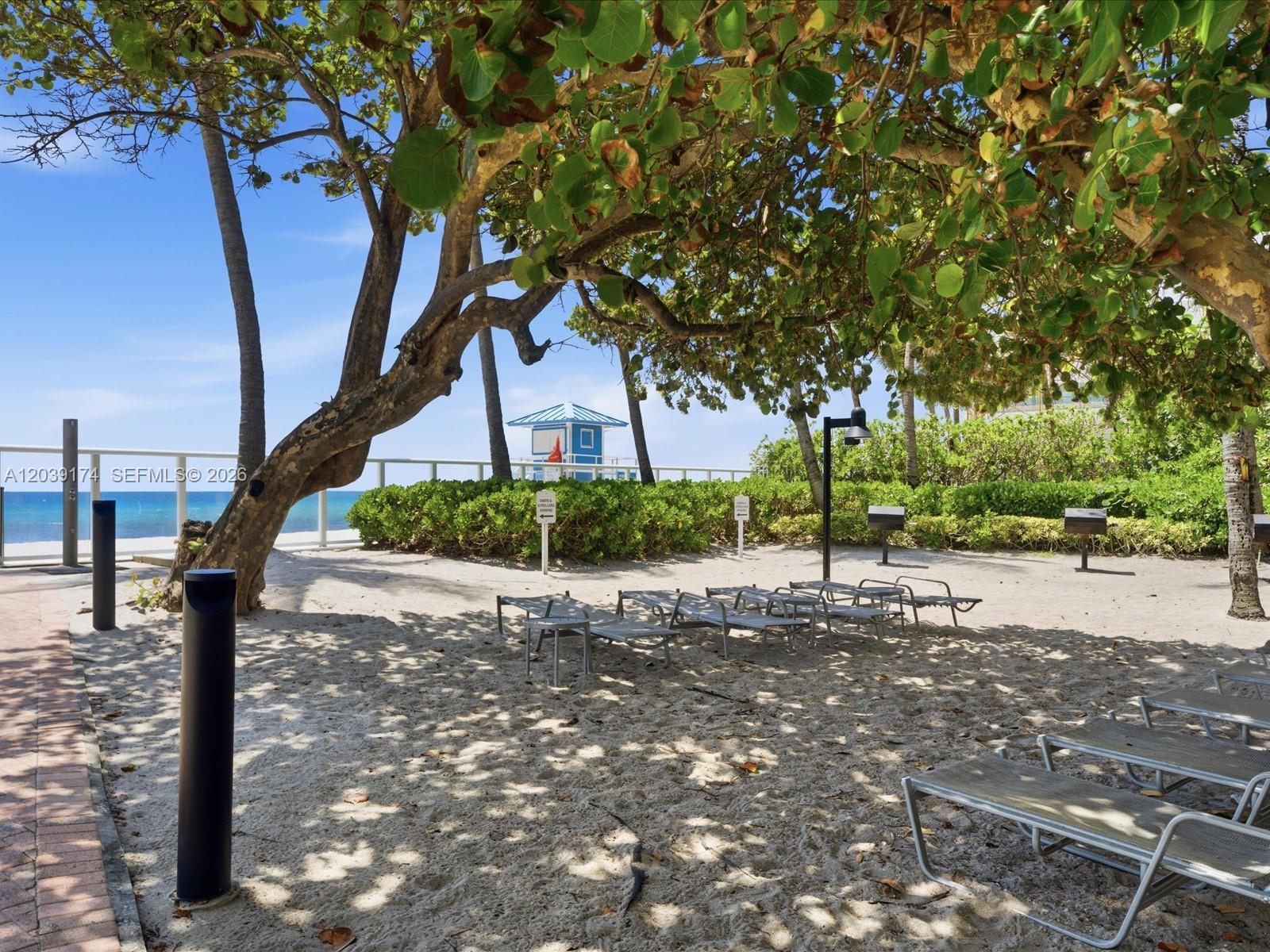 3000 S Ocean Drive 718 Property Photo 3