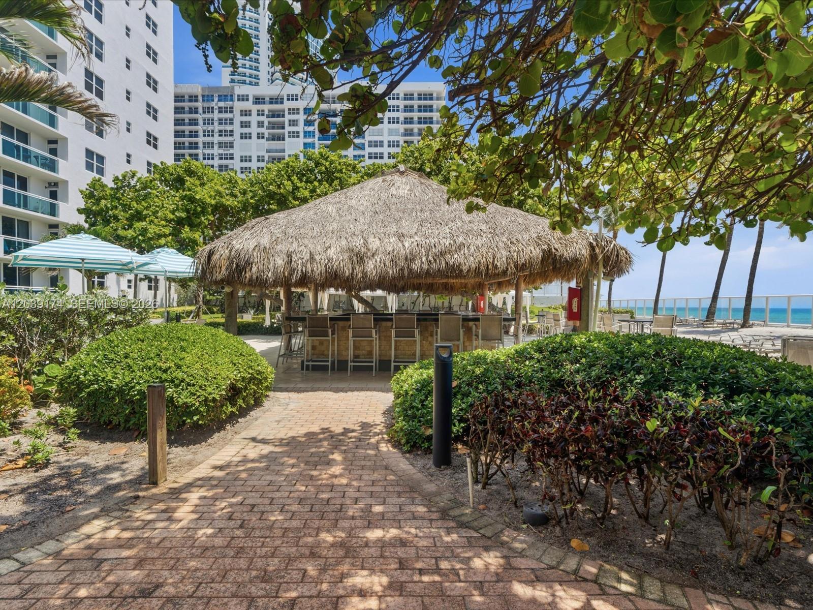 3000 S Ocean Drive 718 Property Photo 12