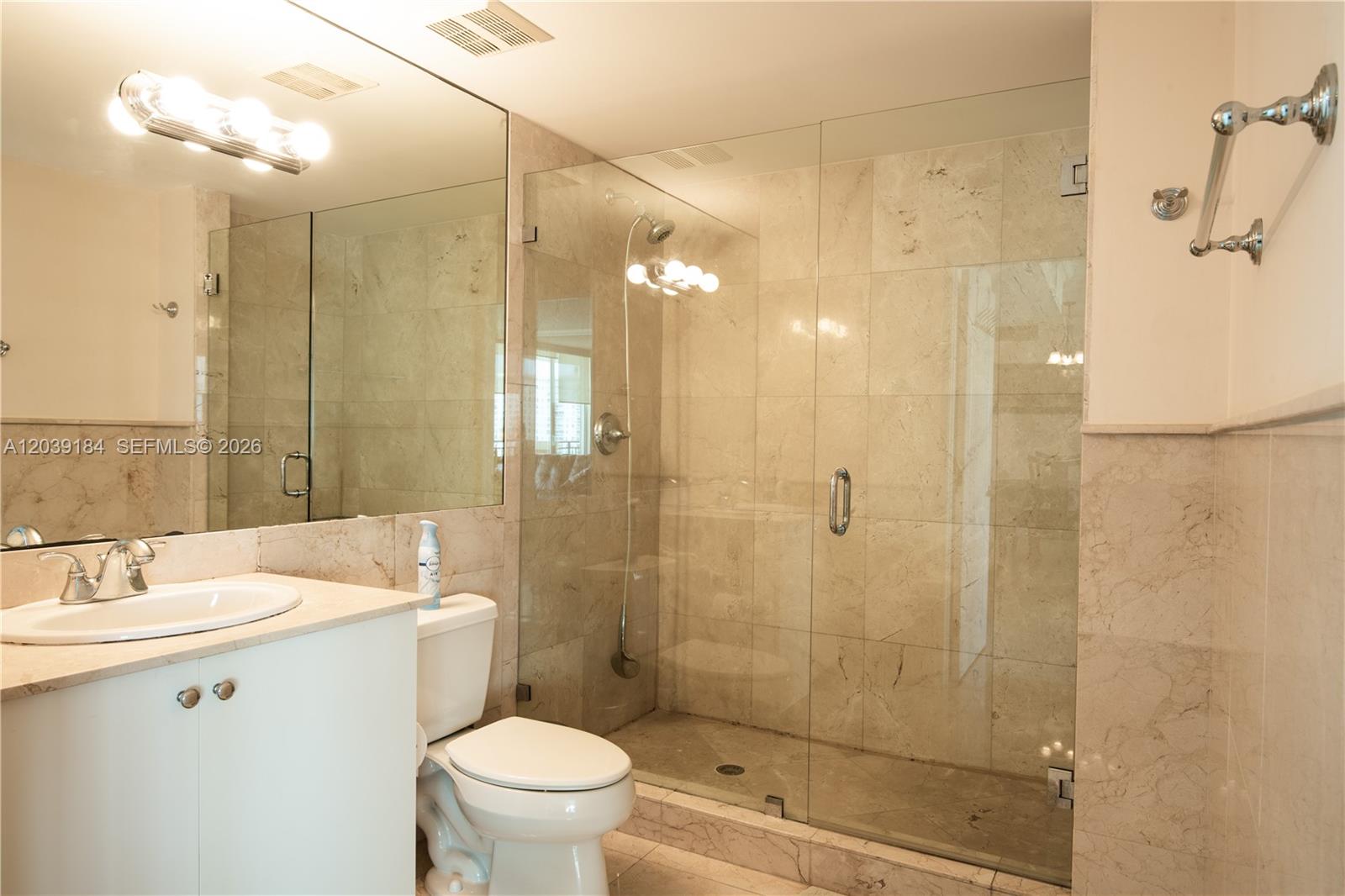 17555 Atlantic Boulevard Uph6 Property Photo 9