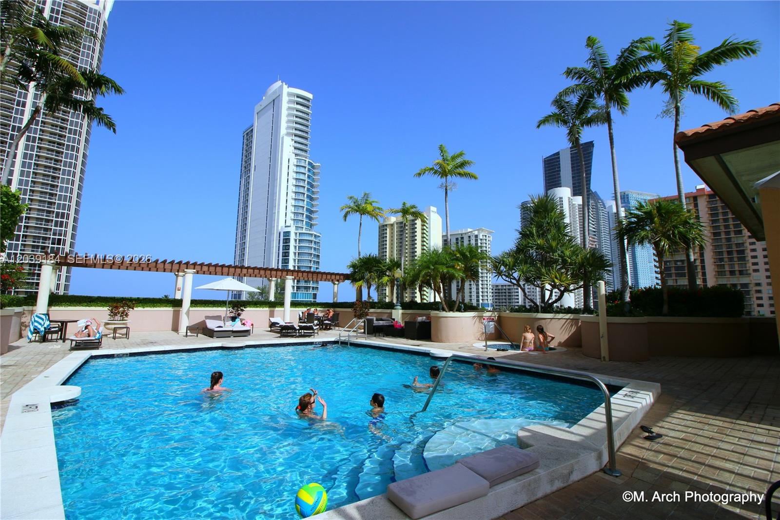 17555 Atlantic Boulevard Uph6 Property Photo 16