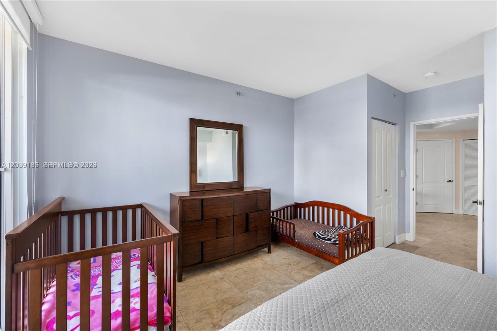 17555 Atlantic Boulevard 708 Property Photo 32