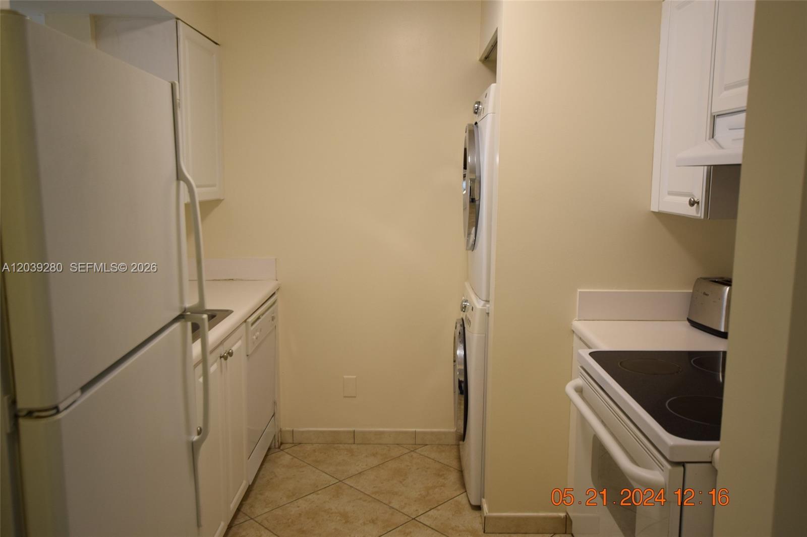 A12039280 Property Photo 6