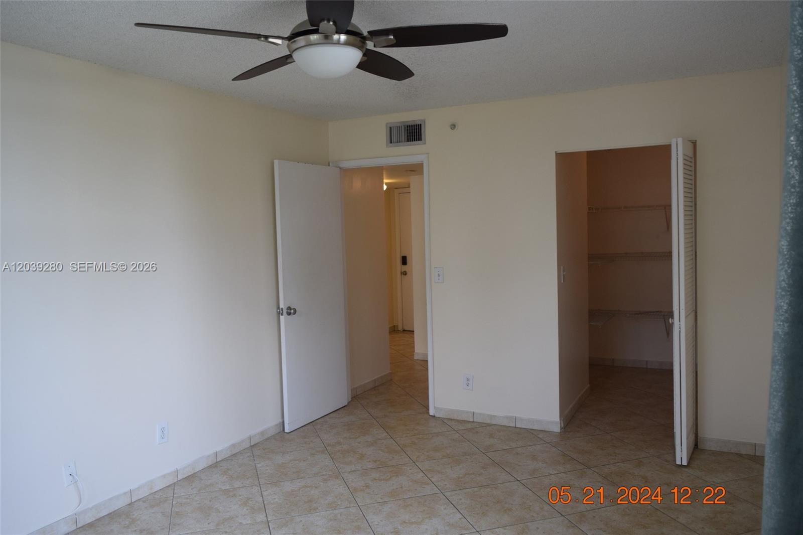 A12039280 Property Photo 7