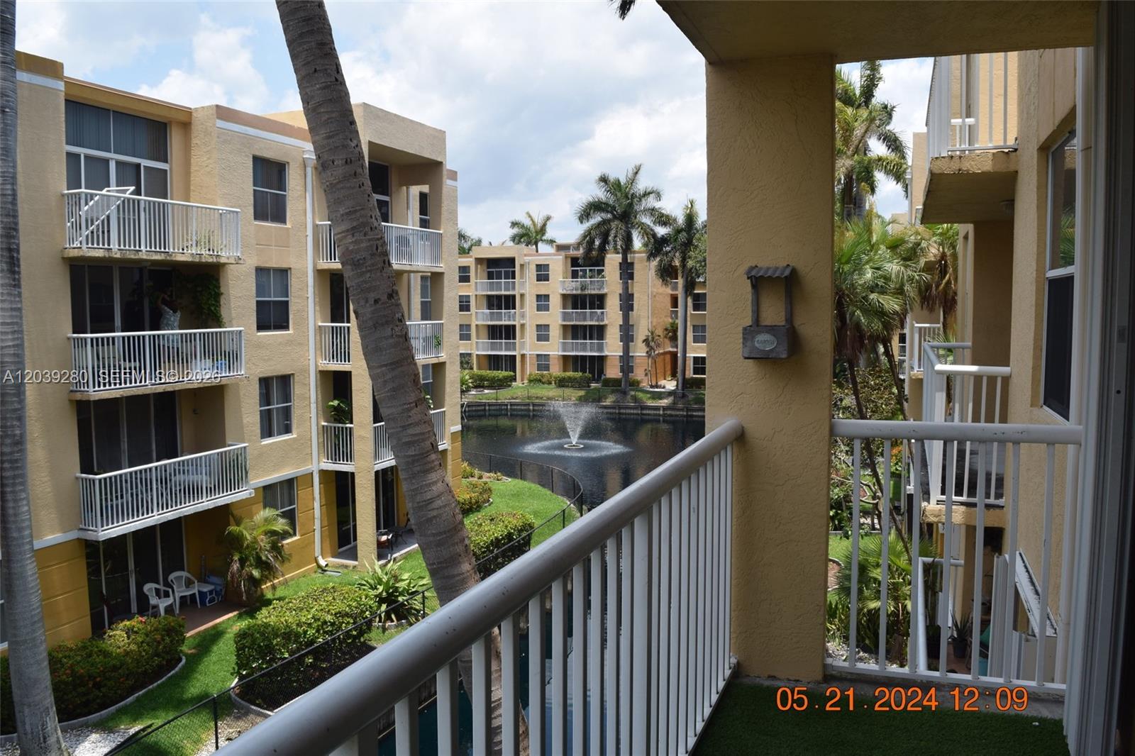 A12039280 Property Photo 14