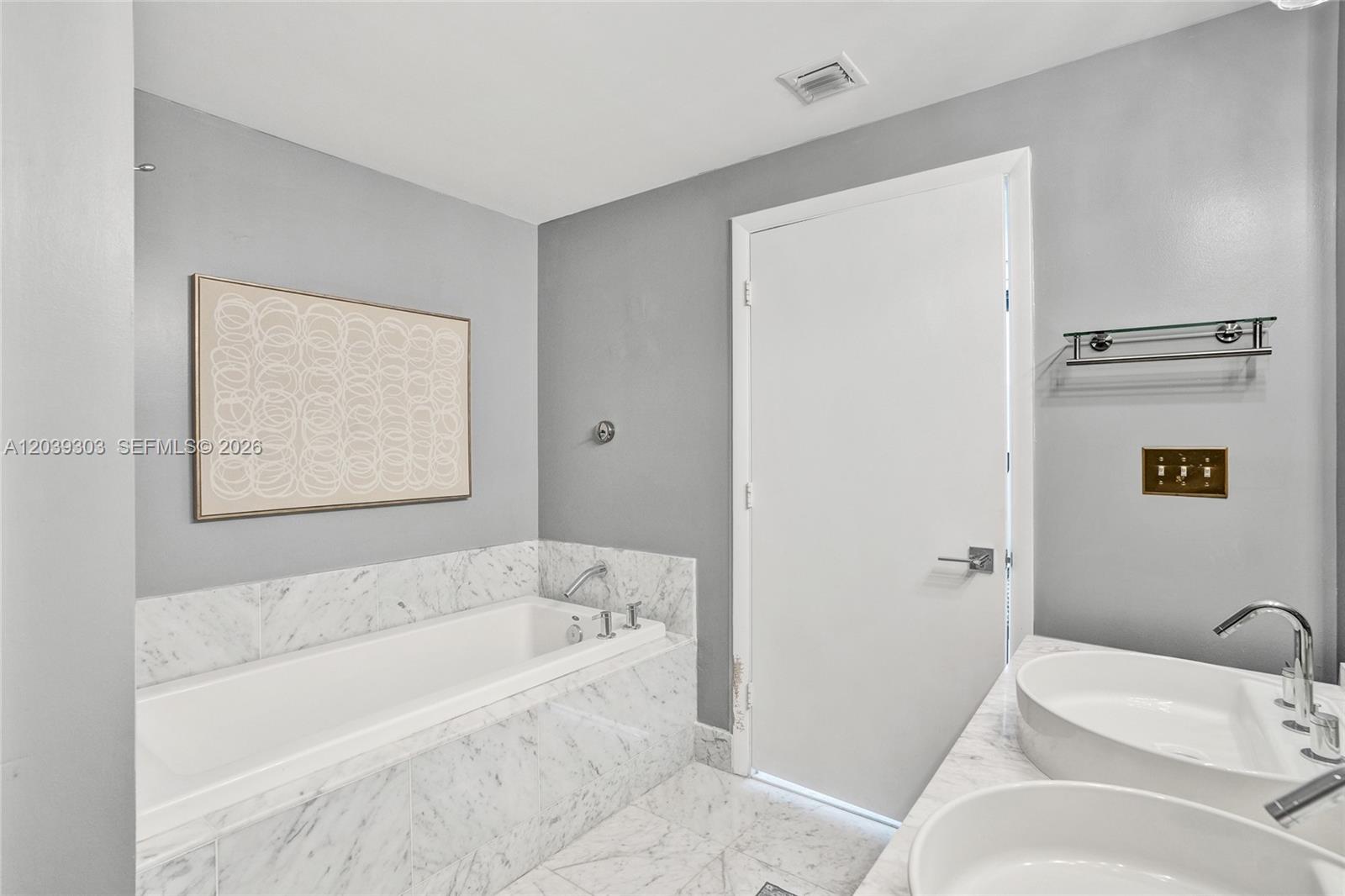 244 Biscayne Boulevard 3409 Property Photo 36
