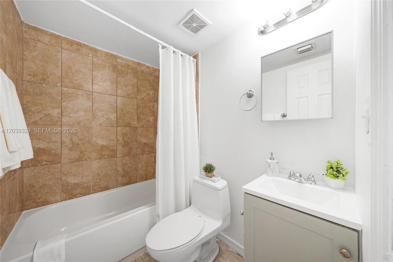 510 Nw 24th Avenue 45 Property Photo 4