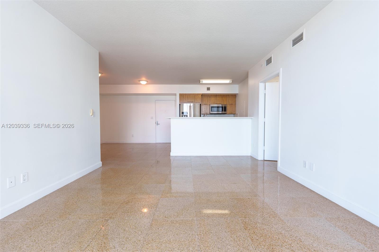 325 S Biscayne Boulevard 4122 Property Photo 11