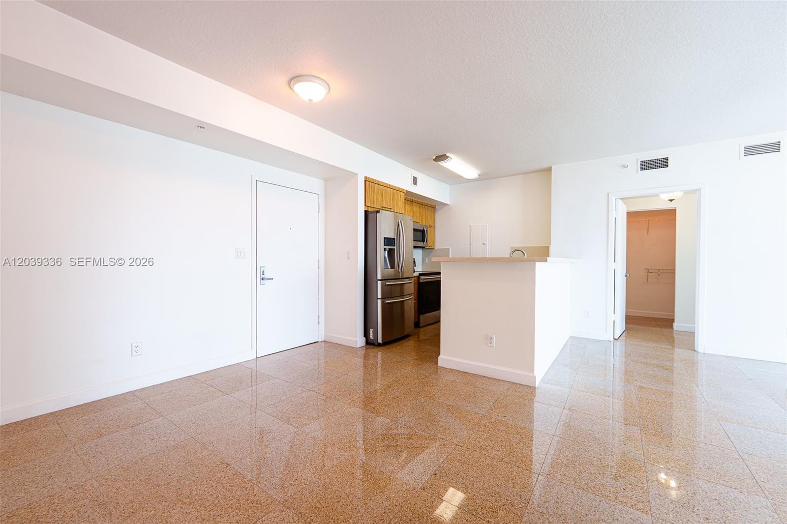 325 S Biscayne Boulevard 4122 Property Photo 15