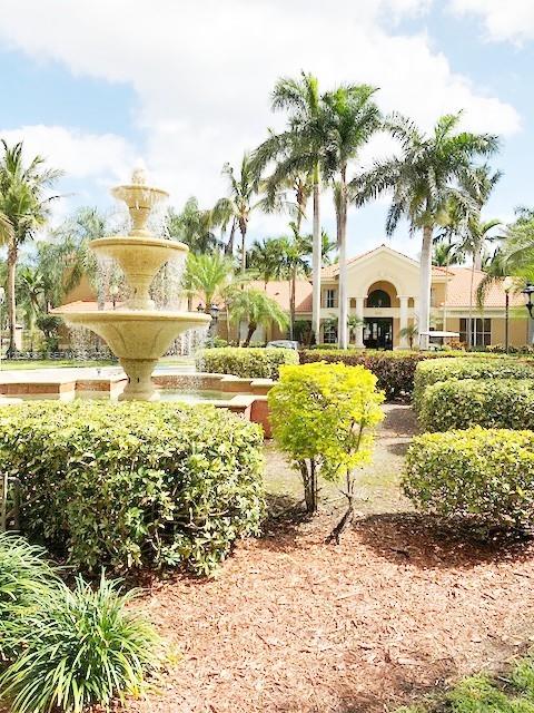4081 San Marino Boulevard 206 Property Photo 2