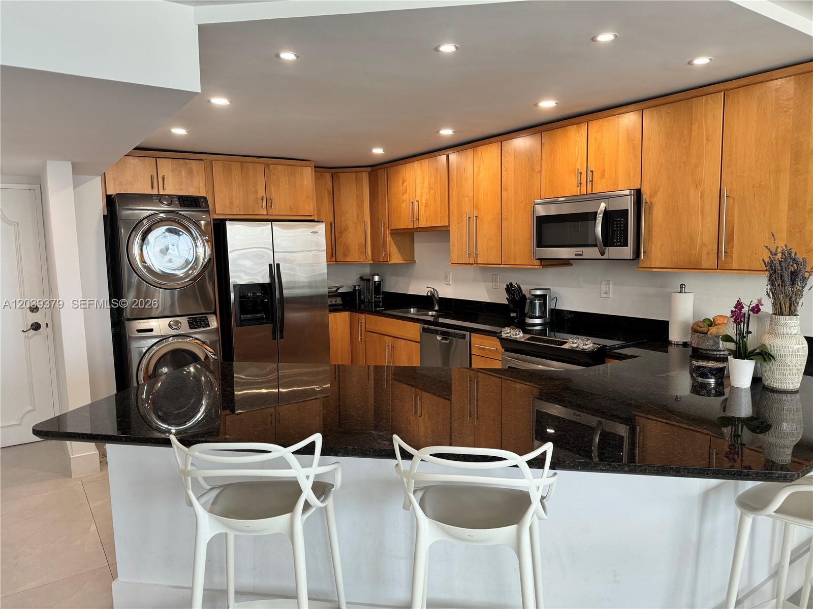 1865 Brickell Avenue A1411 Property Photo 2