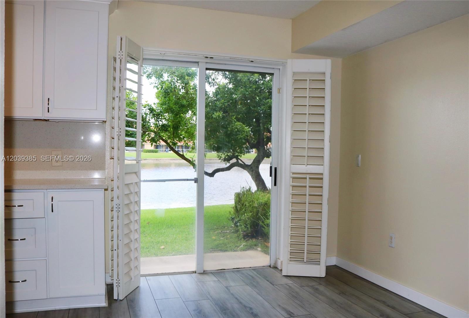 3486 Briar Bay Boulevard 101 Property Photo 8