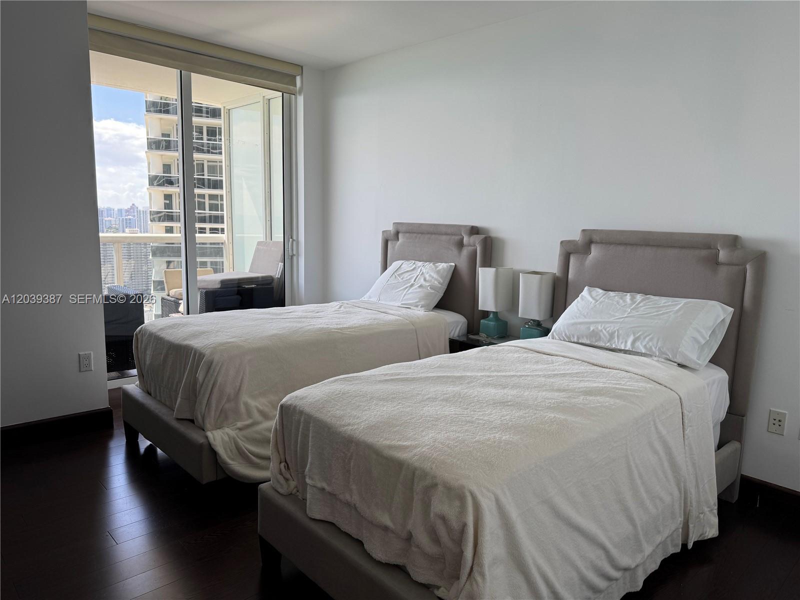 1830 S Ocean Drive 3303 Property Photo 13