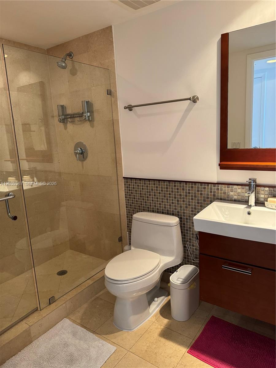 1830 S Ocean Drive 3303 Property Photo 17