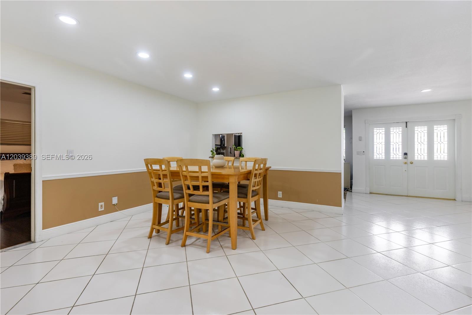 19323 Carolina Circle Property Photo 7