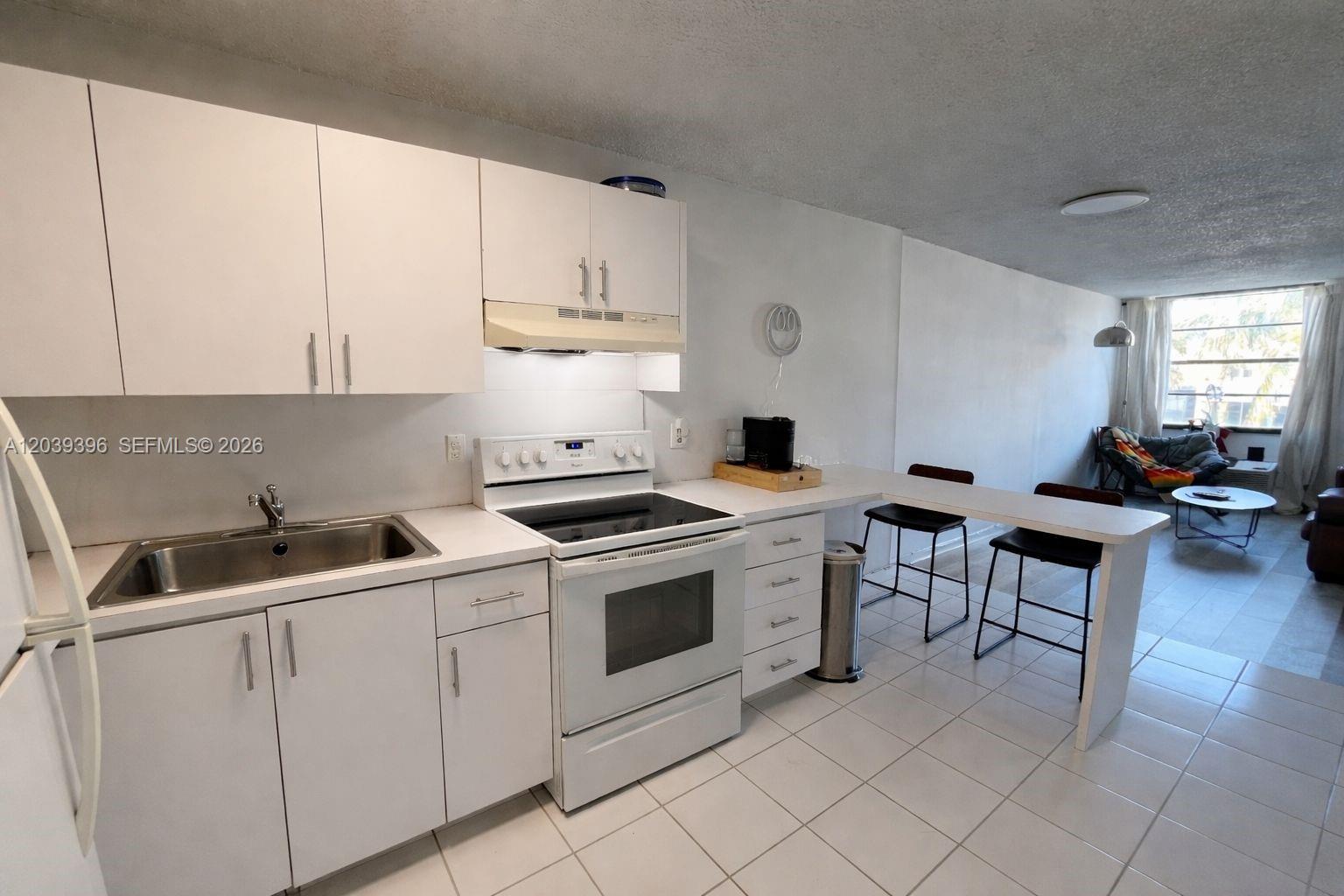 710 Washington Avenue 319 Property Photo 2