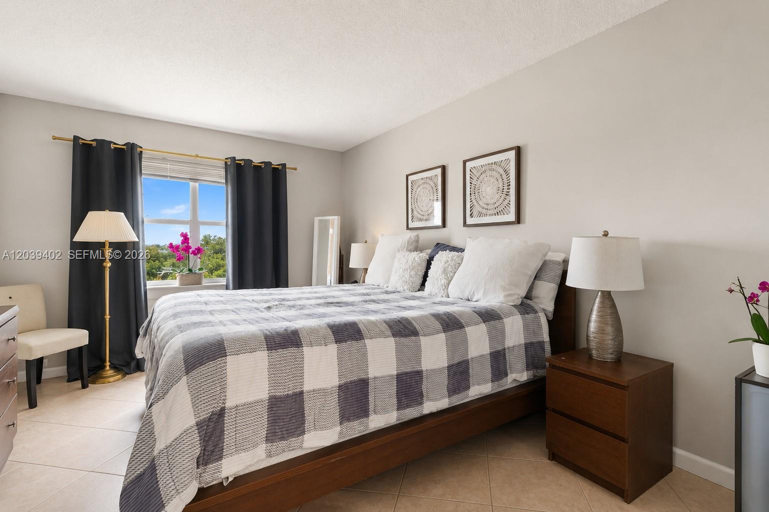 9281 Sunrise Lakes Boulevard 308 Property Photo 8